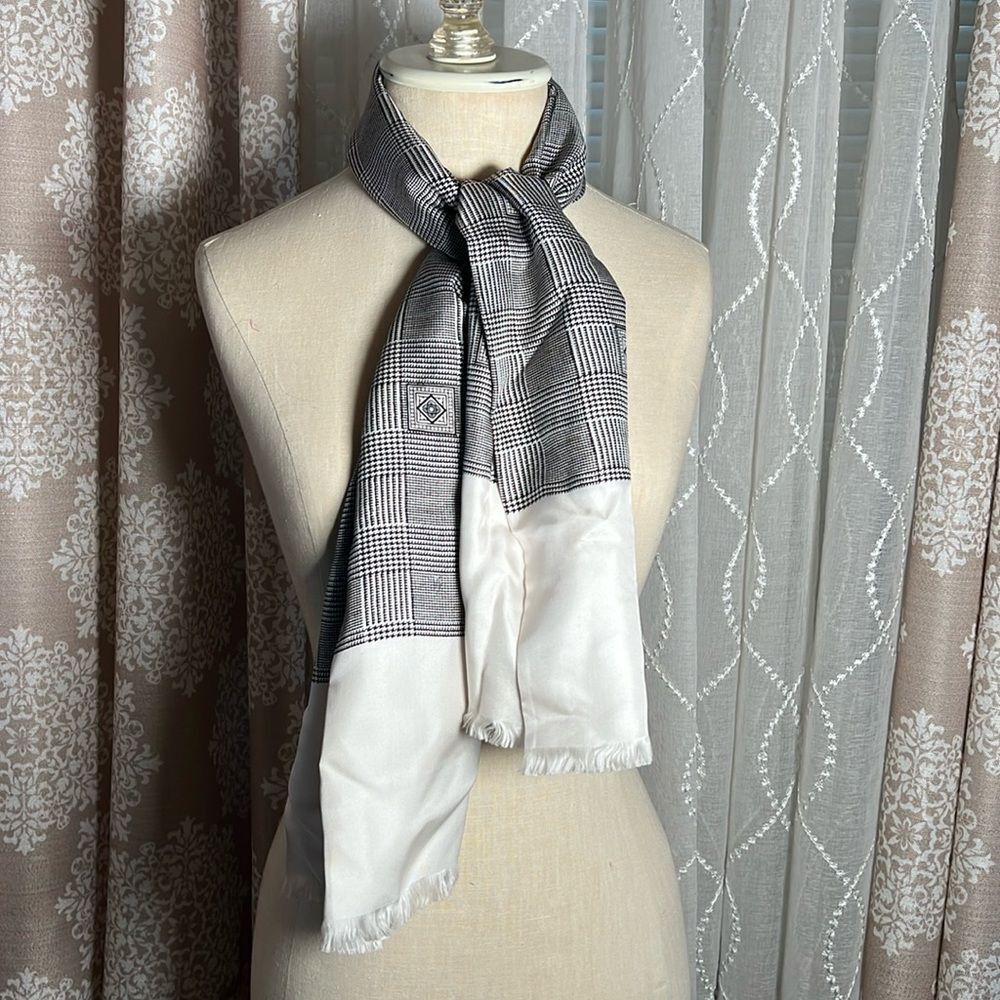 Vintage lord and Taylor’s  rectangle silk scarf